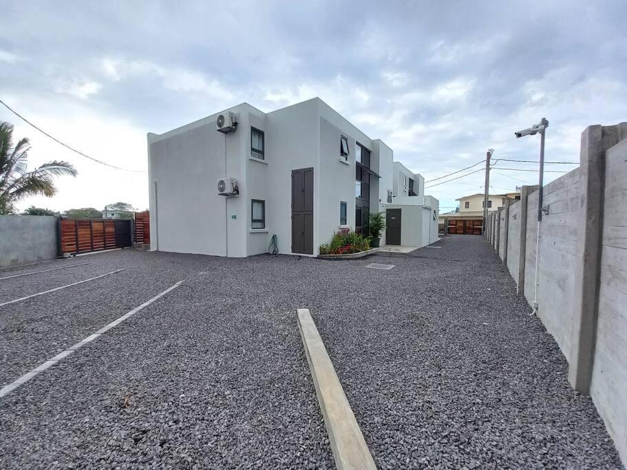Bois Mapou Self Catering Apartments Unit 203 Riviere Noire Exterior photo